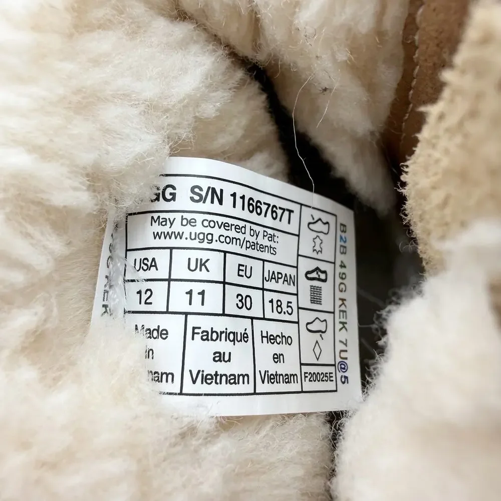 UGG kids adri